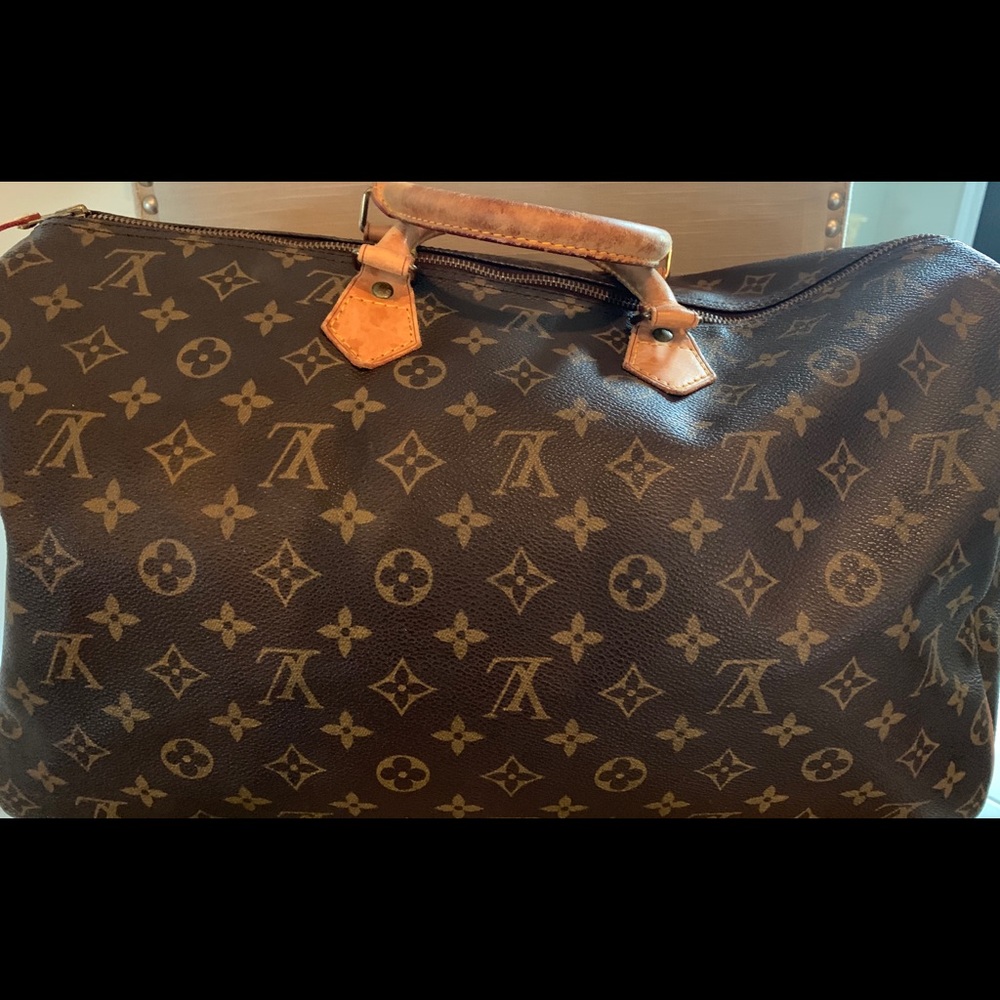 Louis Vuitton satchel bag speedy